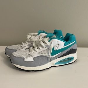 Womens Nike Air Max Size 8.5